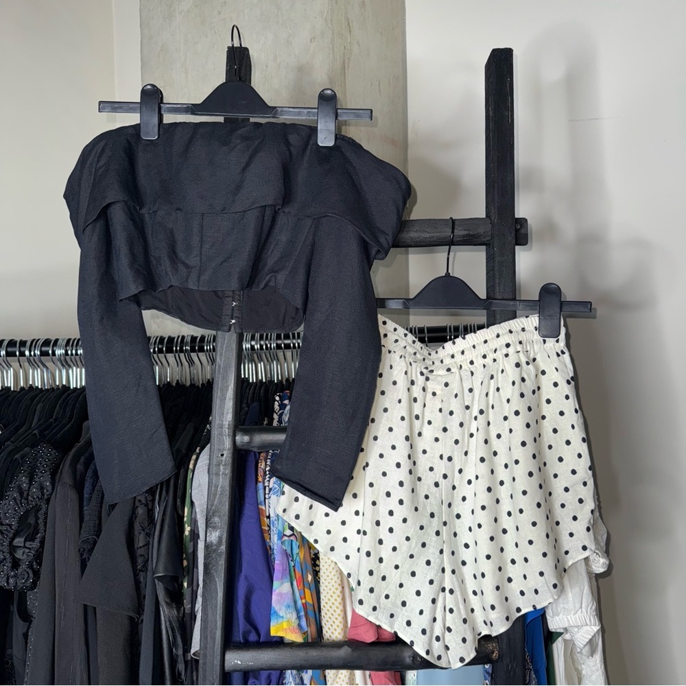 LPA x FWRD Top 500 Linen Corset Crop Top & FARM Rio Polka Dot Linen Shorts Set - Picture 6 of 17